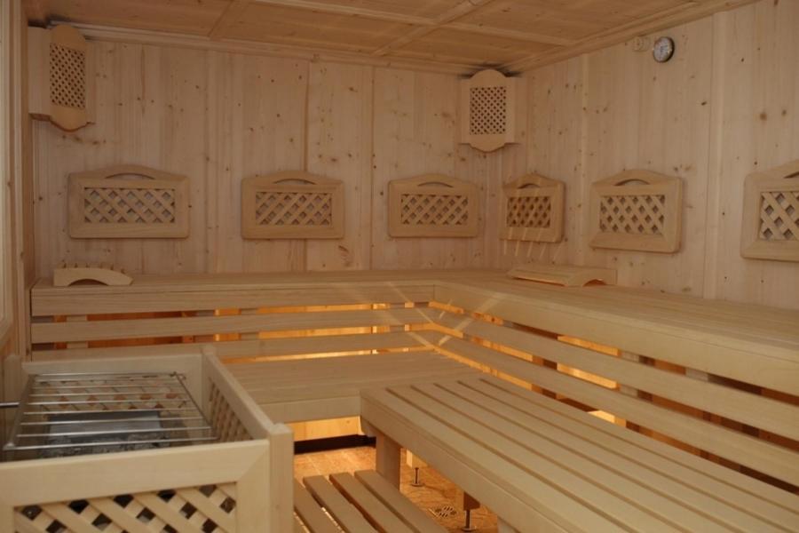 Hotel Garni Sonnenheim Фис Екстериор снимка